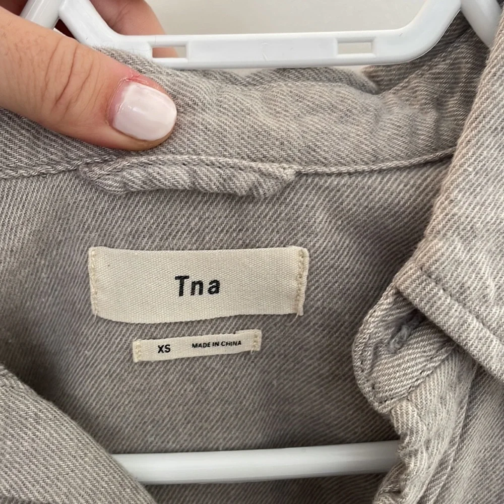 TNA Button Down Gray Shirt XS - Good condition. - Picture 3 of 3